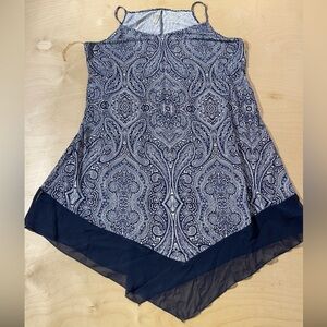 Perseption Blue and White Paisley Top 2X (GO)